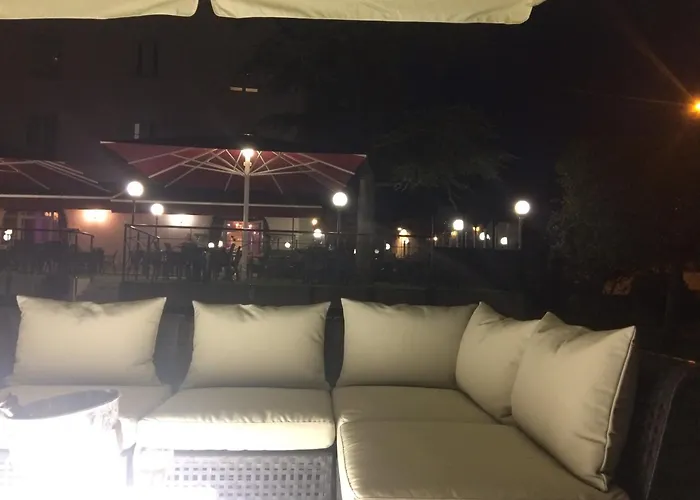 Hotel Le Vouglans - Restaurant La Valouse