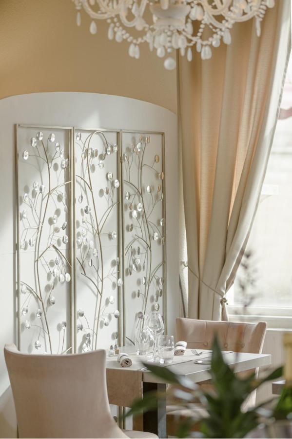Hotel Le Vouglans - Restaurant La Valouse Orgelet