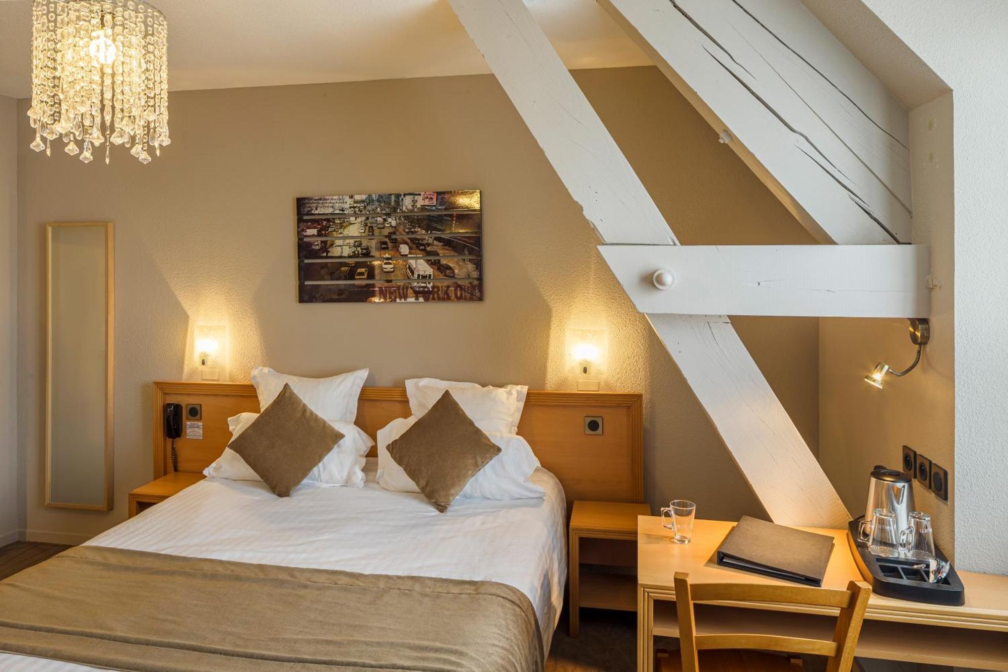 Hotel Le Vouglans - Restaurant La Valouse 3*